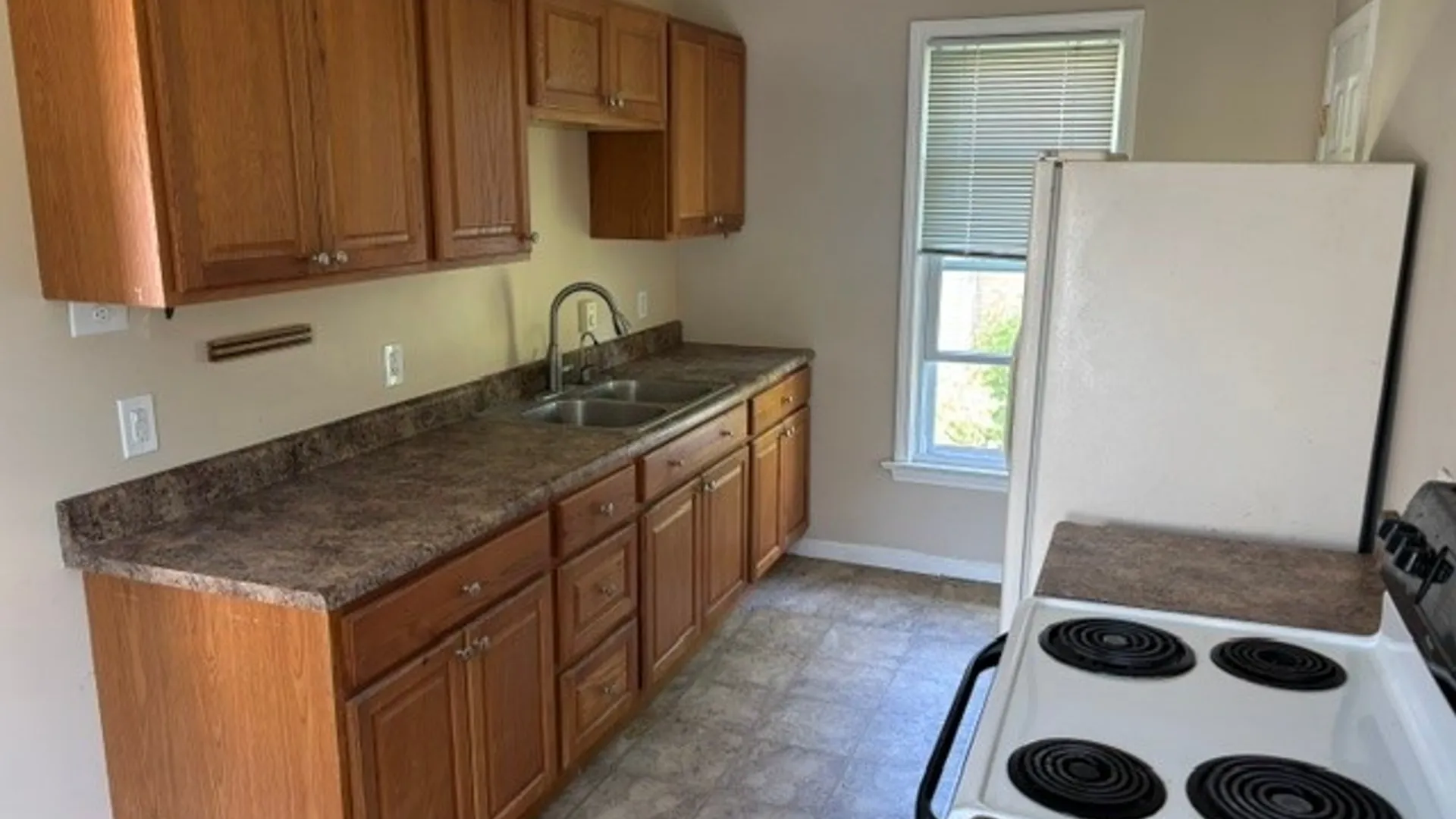Property at 18 Tracy Avenue, Batavia City, NY 14020 7