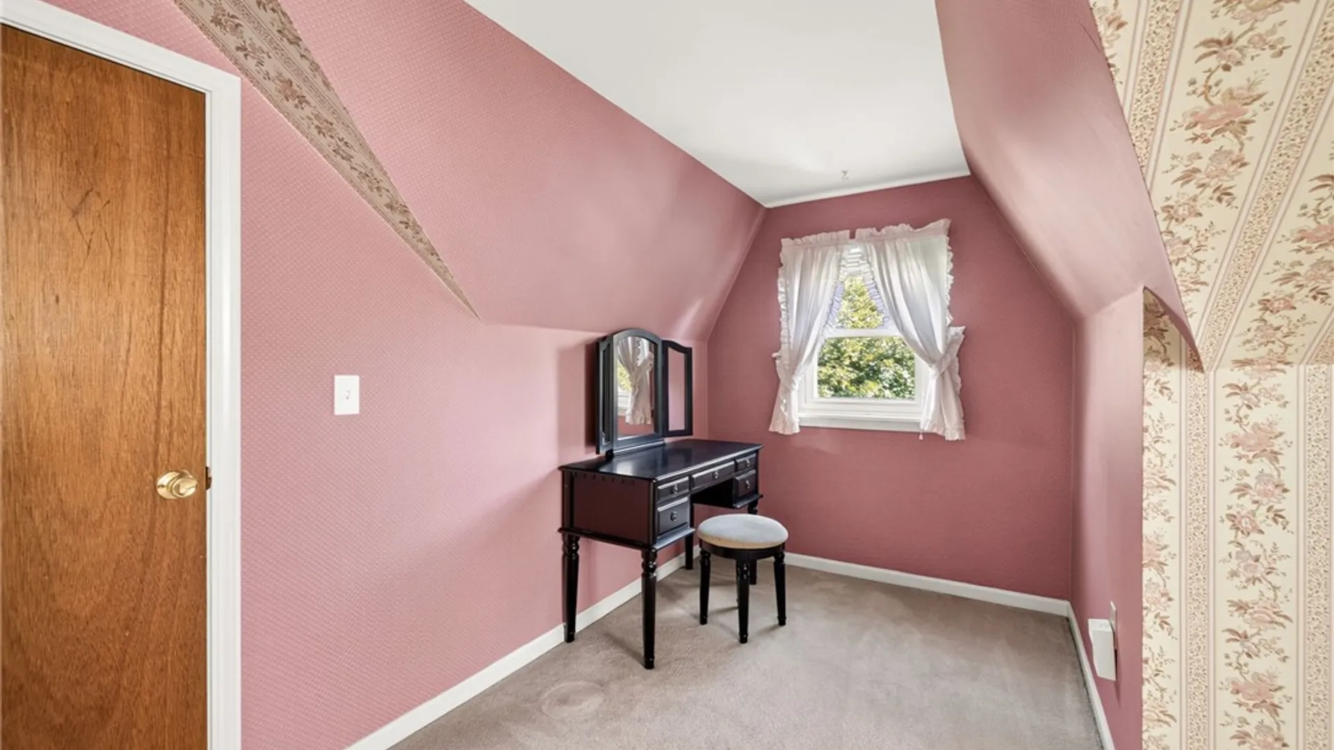 Property at 74 Pontiac Drive, Irondequoit, NY 14617 19