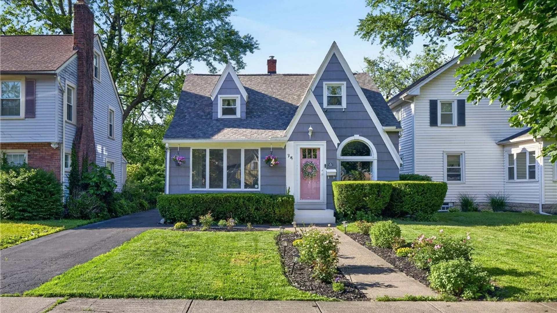 Property at 74 Pontiac Drive, Irondequoit, NY 14617 2