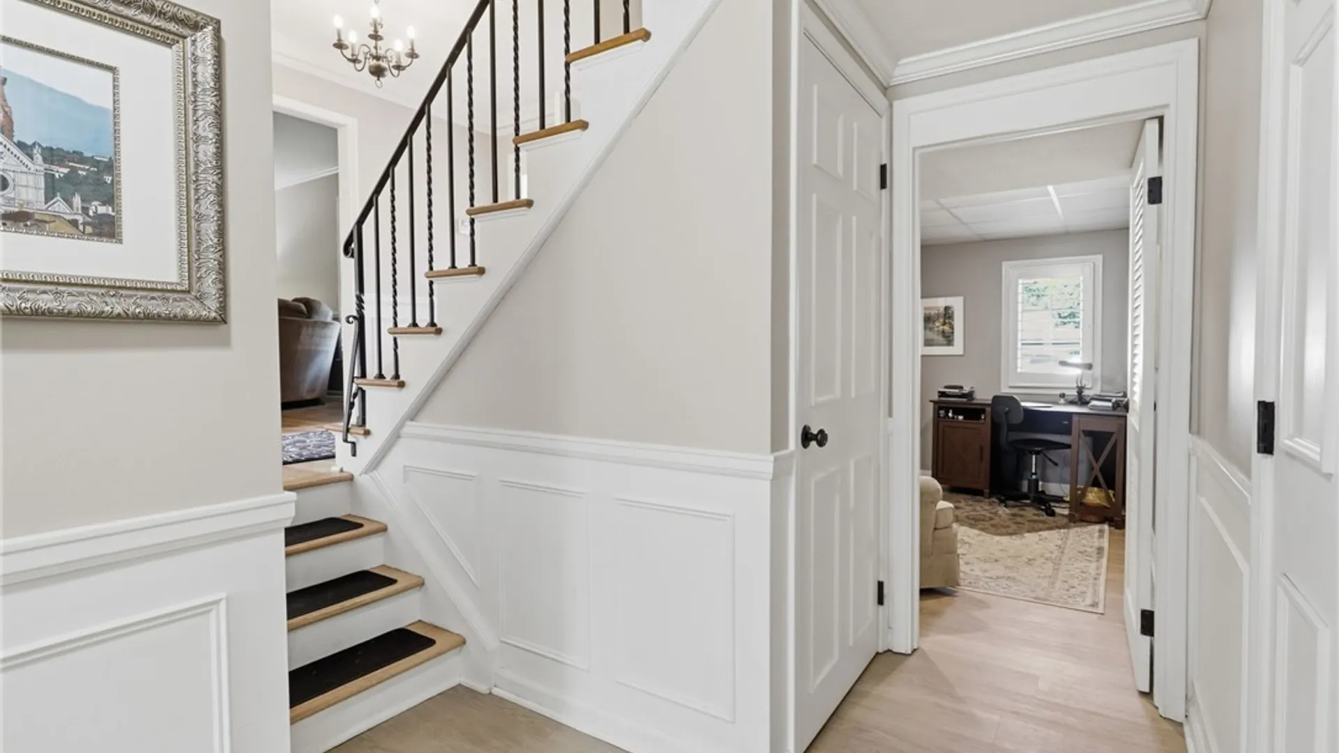 Property at 186 Bridle Path, Amherst, NY 14221 18