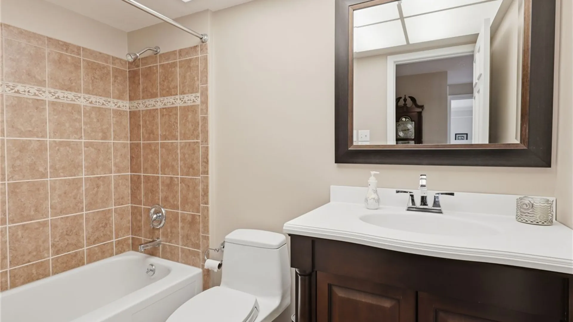 Property at 186 Bridle Path, Amherst, NY 14221 32