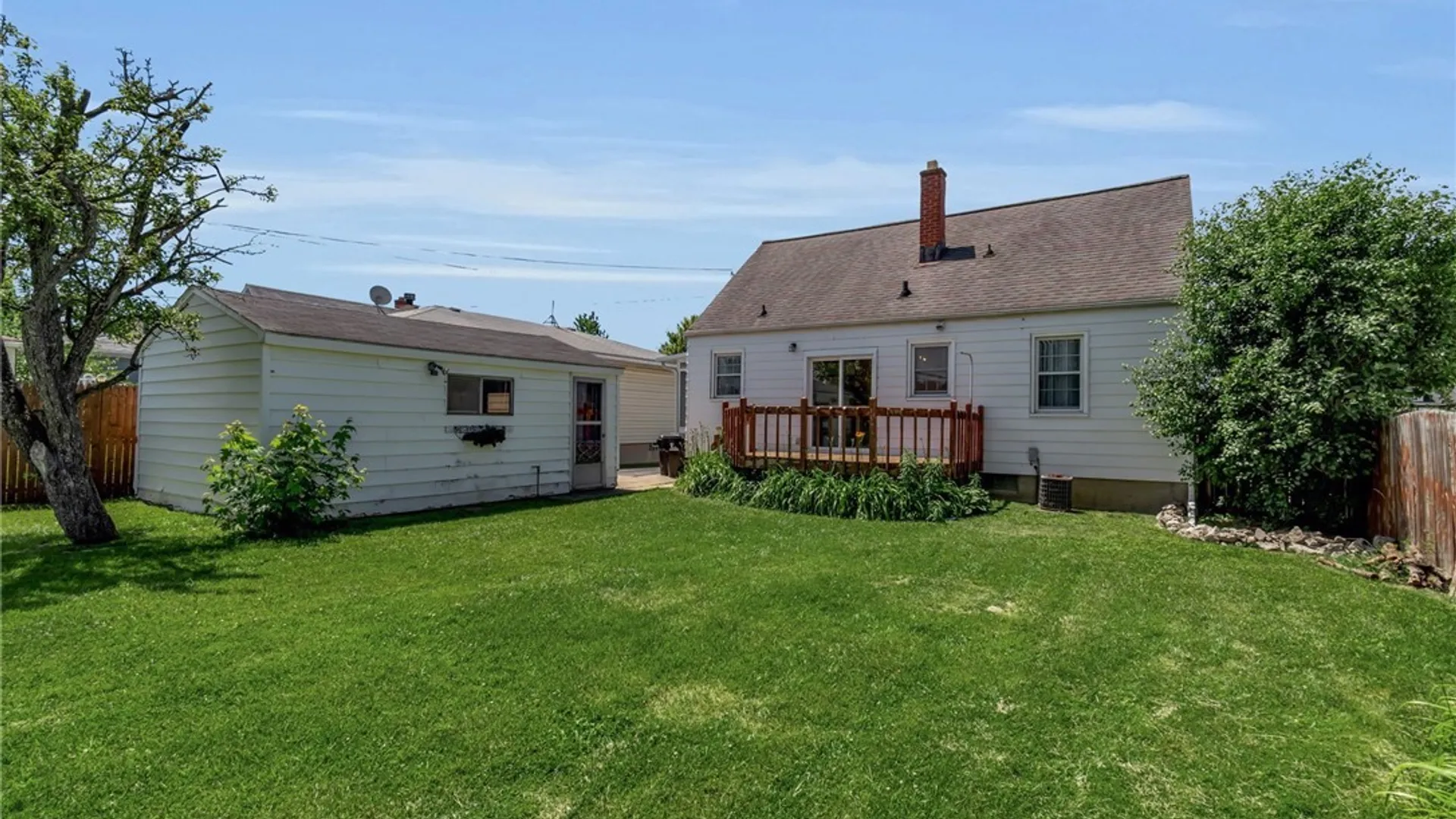 Property at 195 Parkhurst Boulevard, Tonawanda, NY 14223 10