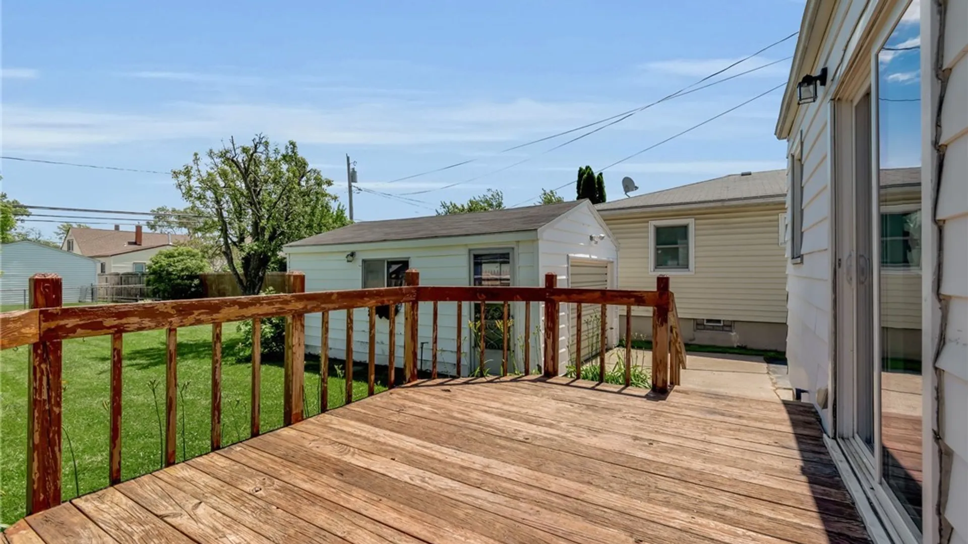 Property at 195 Parkhurst Boulevard, Tonawanda, NY 14223 15