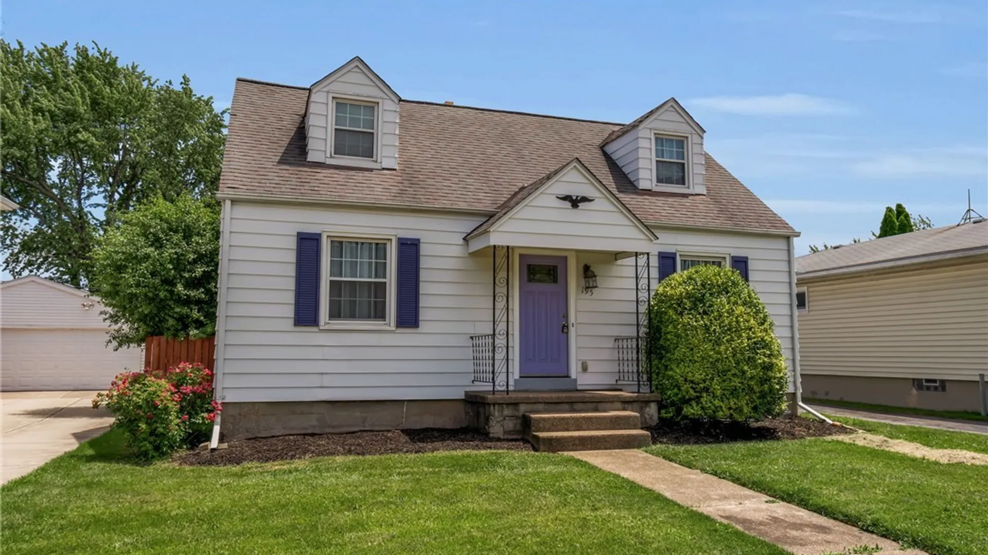 Property at 195 Parkhurst Boulevard, Tonawanda, NY 14223 2