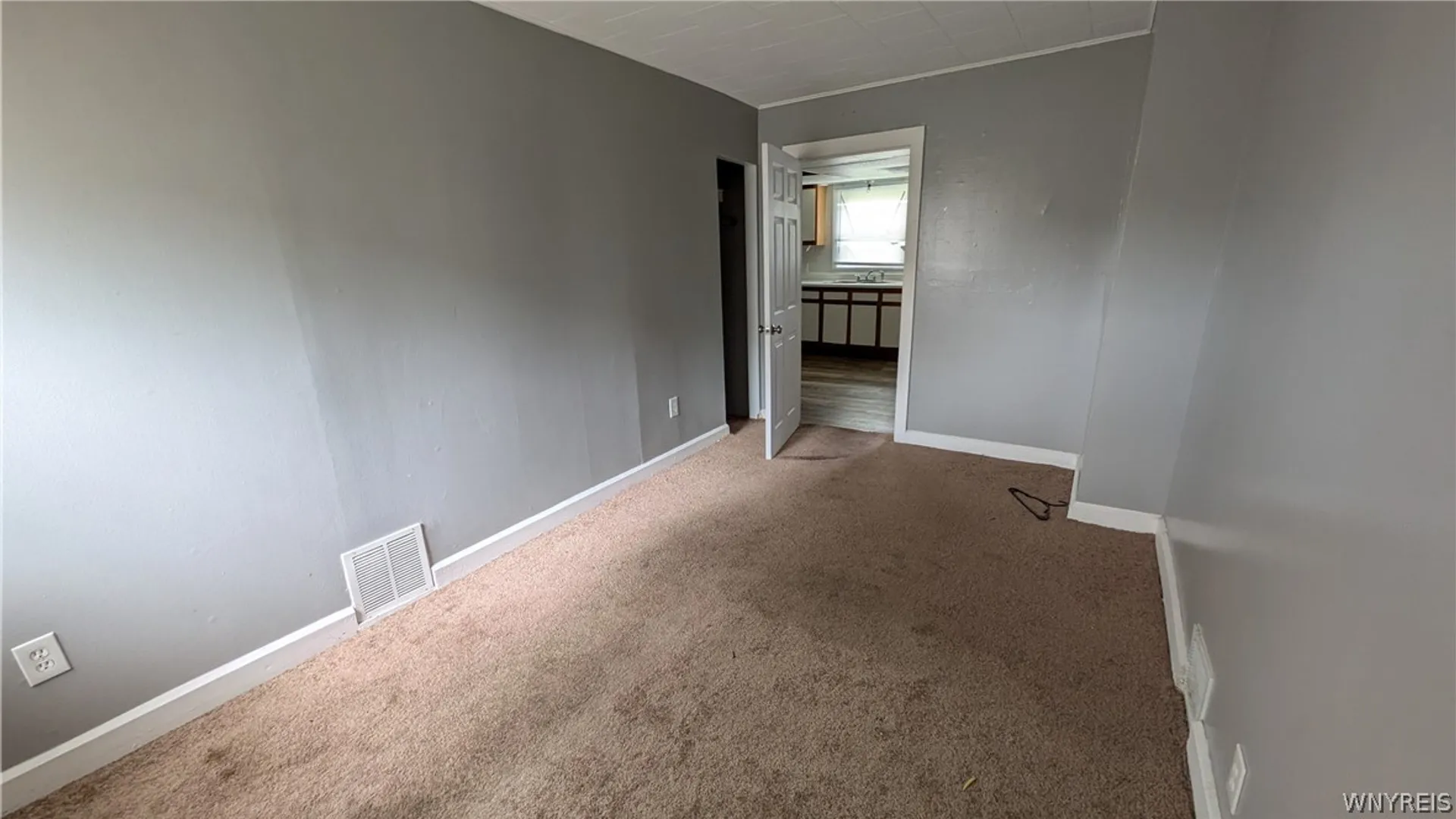 Property at 19 School Street, West Seneca, NY 14224 10
