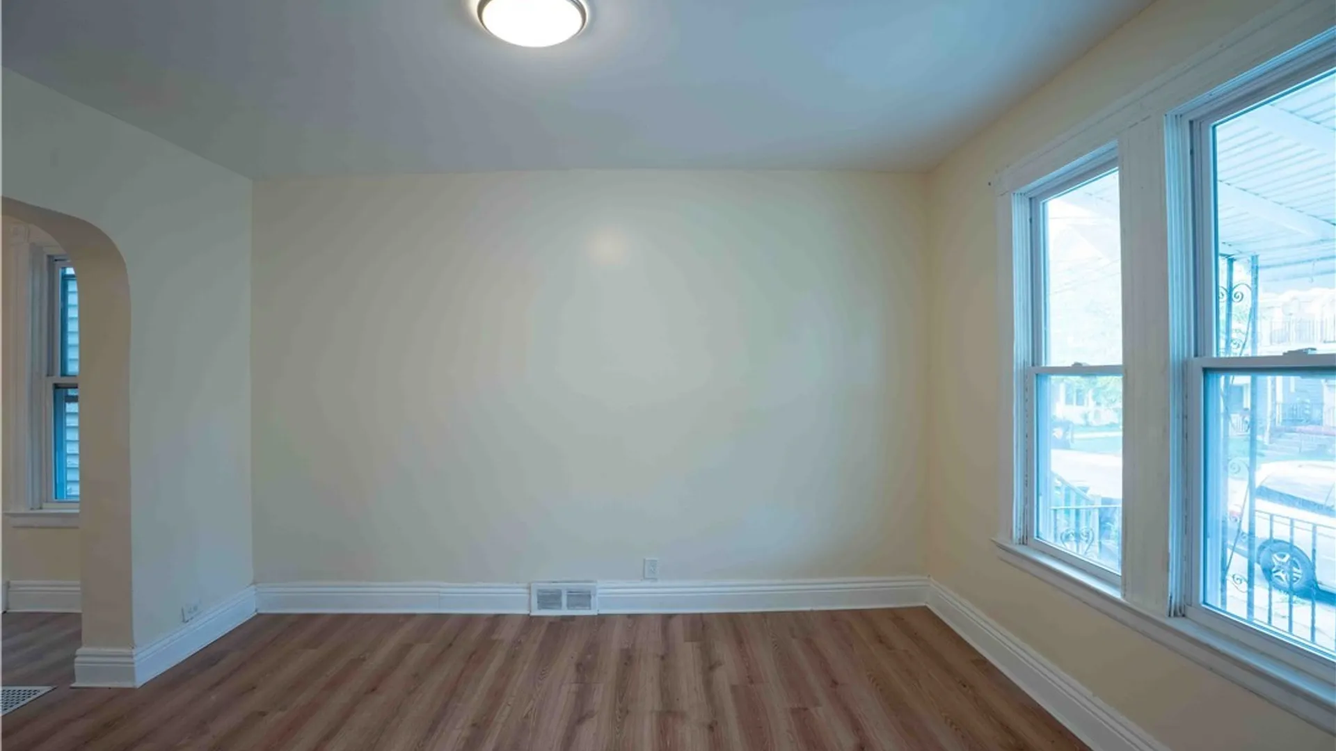 Property at 29 Sherwood Street, Buffalo, NY 14213 22
