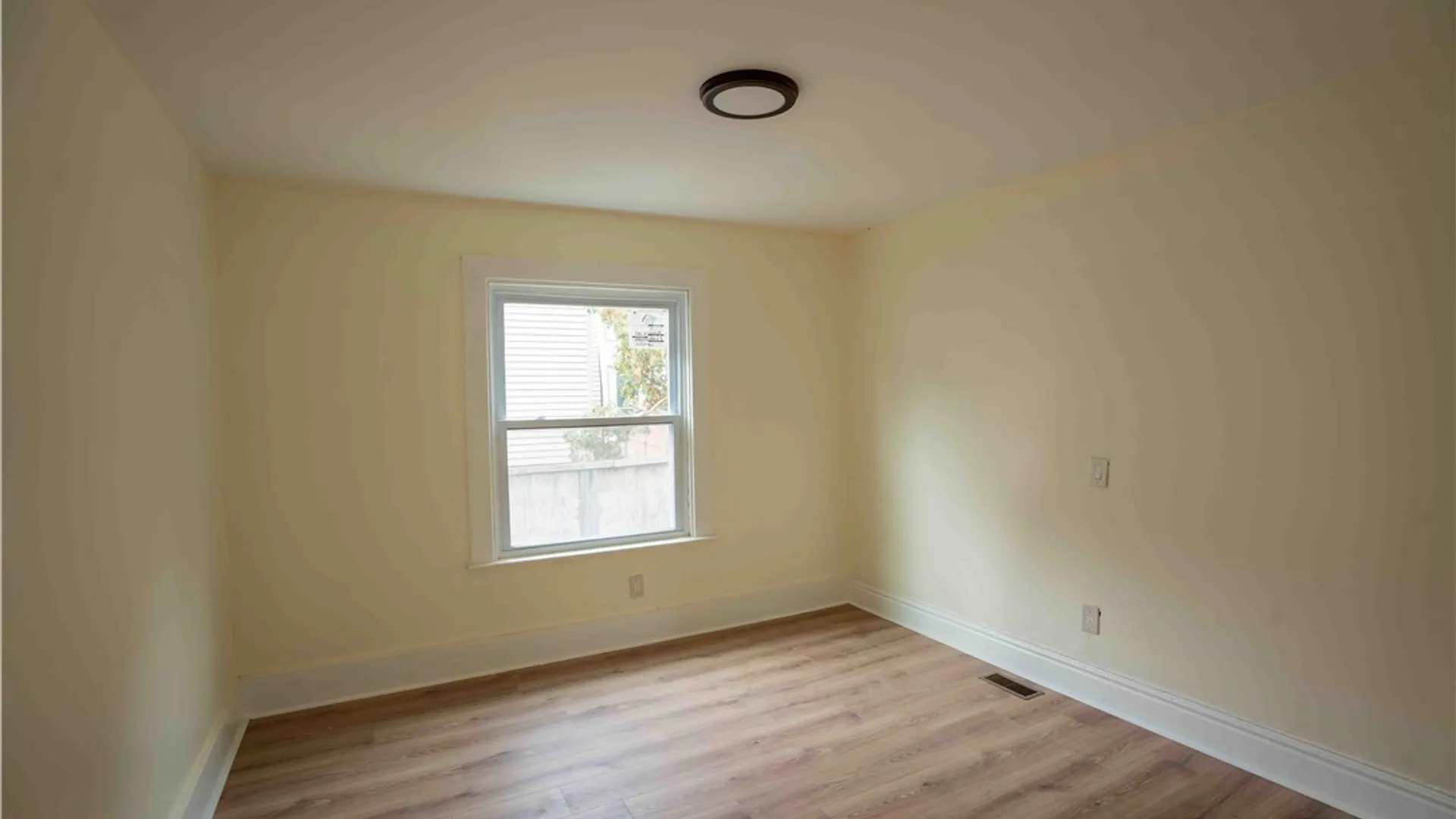 Property at 29 Sherwood Street, Buffalo, NY 14213 27