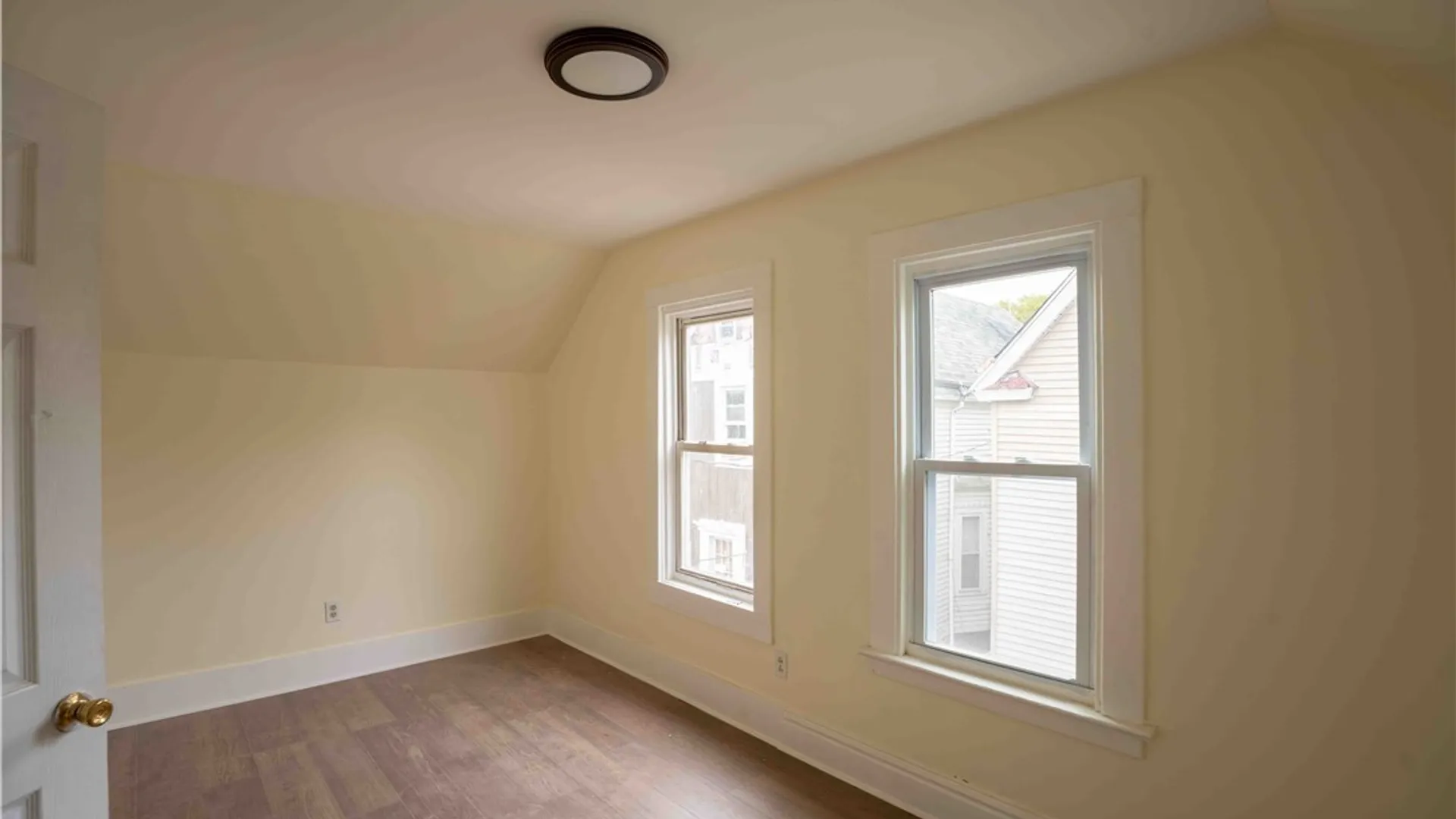 Property at 29 Sherwood Street, Buffalo, NY 14213 30