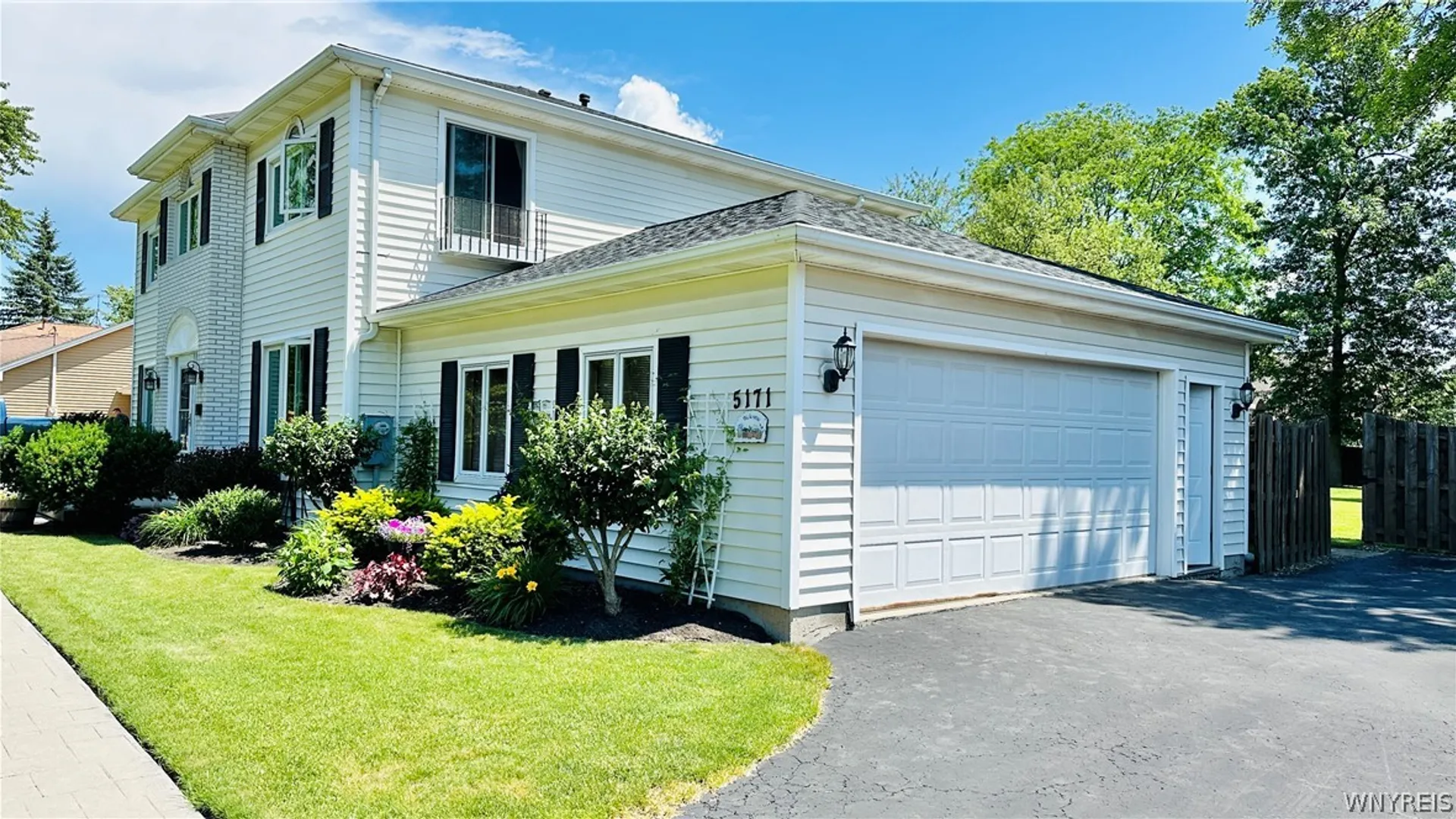 Property at 5171 Bronson Drive, Lewiston, NY 14092 4