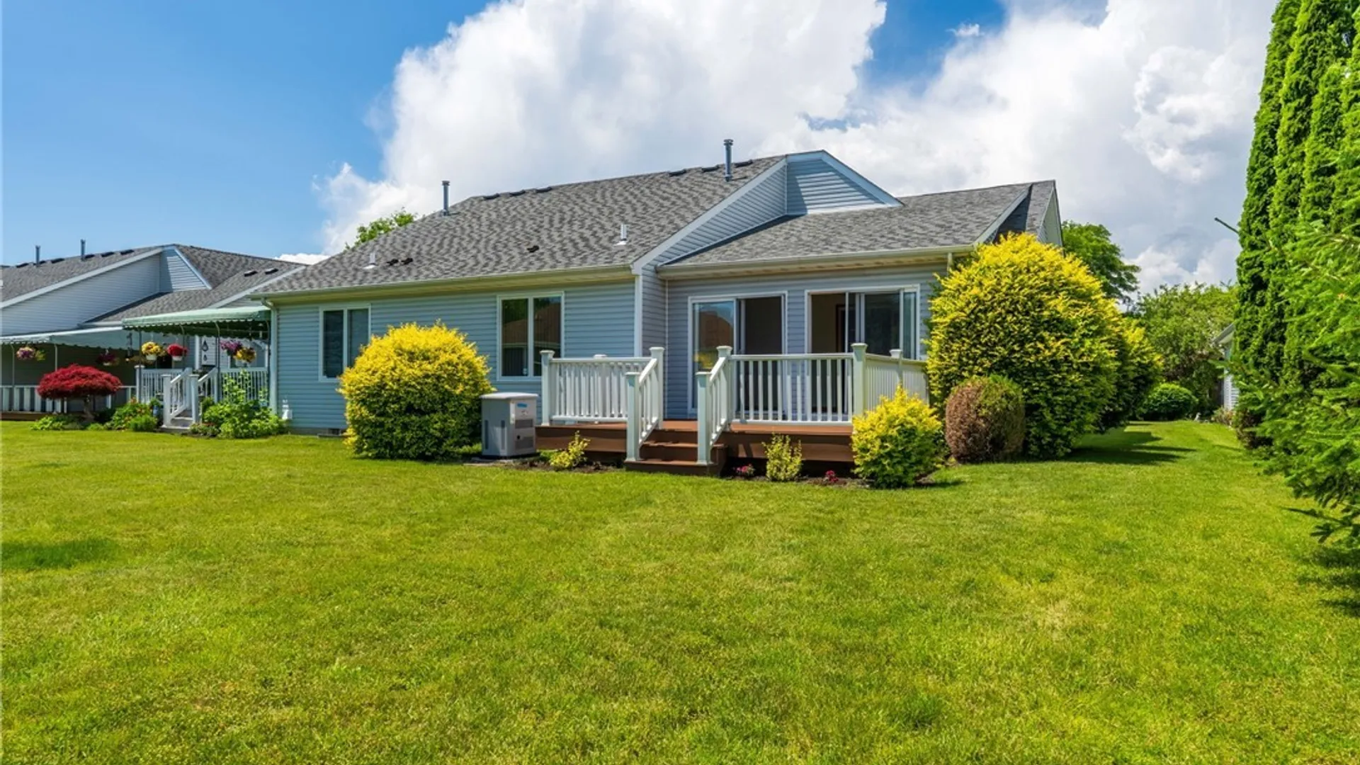 Property at 71 Niagara Shore Drive, Tonawanda, NY 14150 28