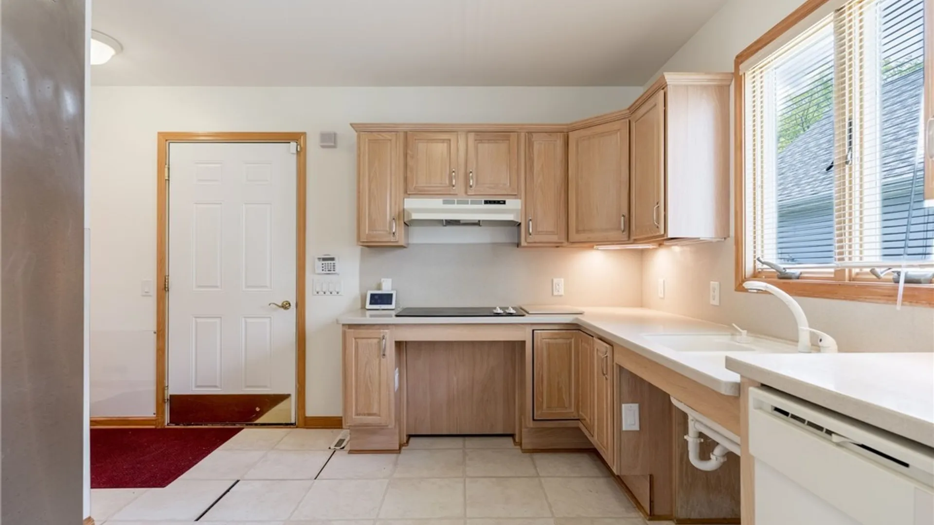Property at 71 Niagara Shore Drive, Tonawanda, NY 14150 5