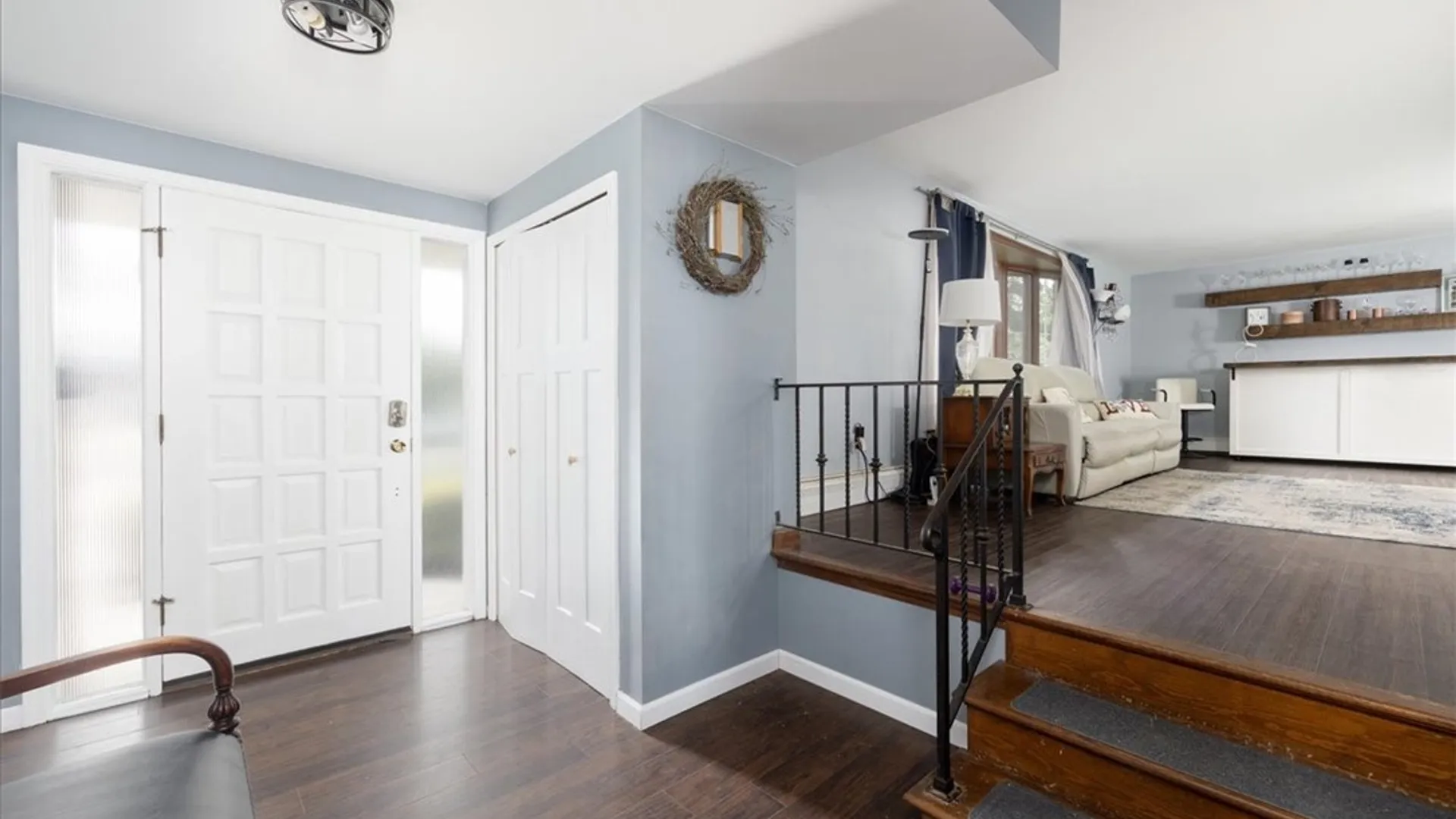 Property at 172 Chestnut Hill Lane, Amherst, NY 14221 2