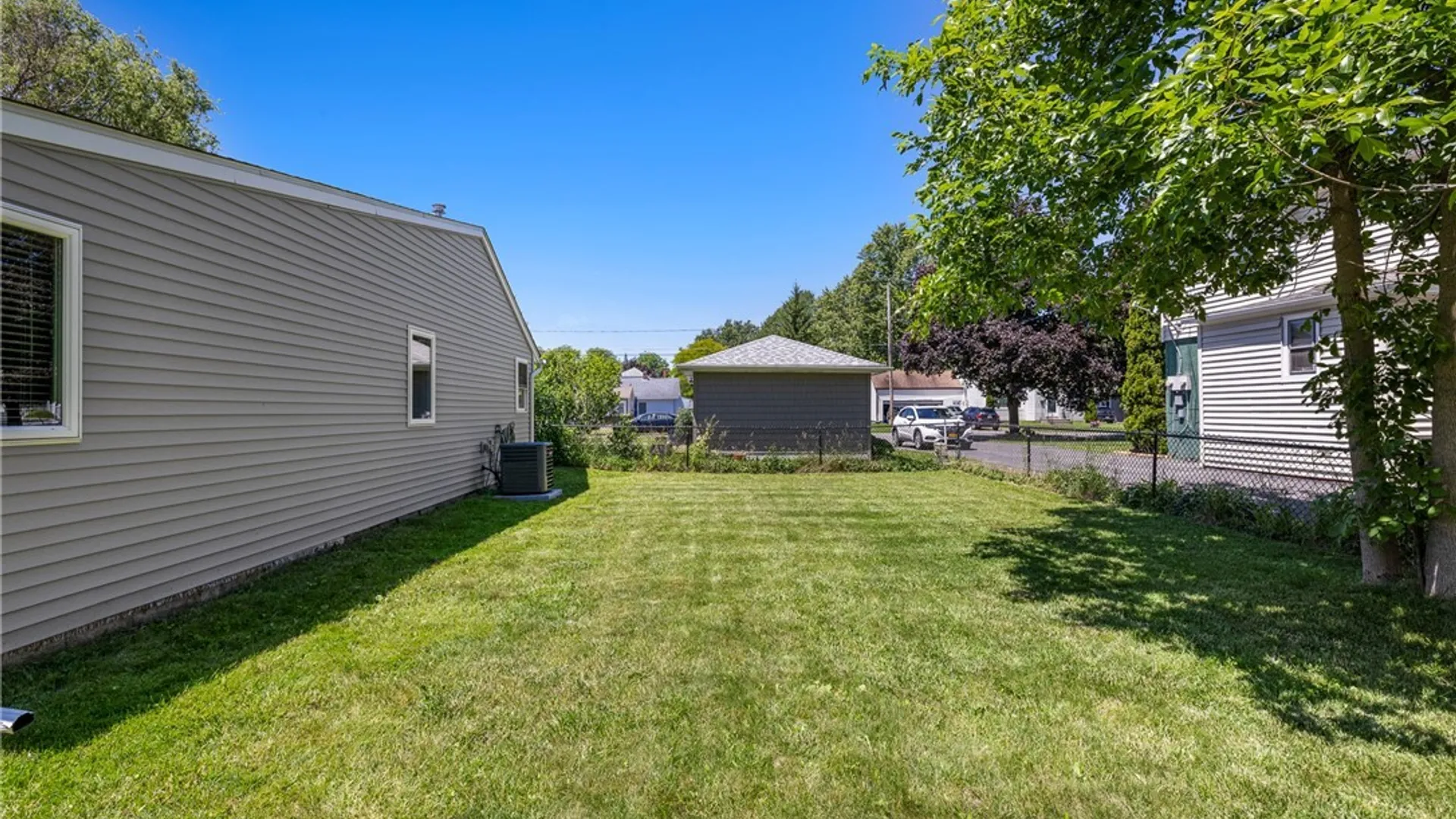 Property at 405 Warner Avenue, North Tonawanda, NY 14120 44