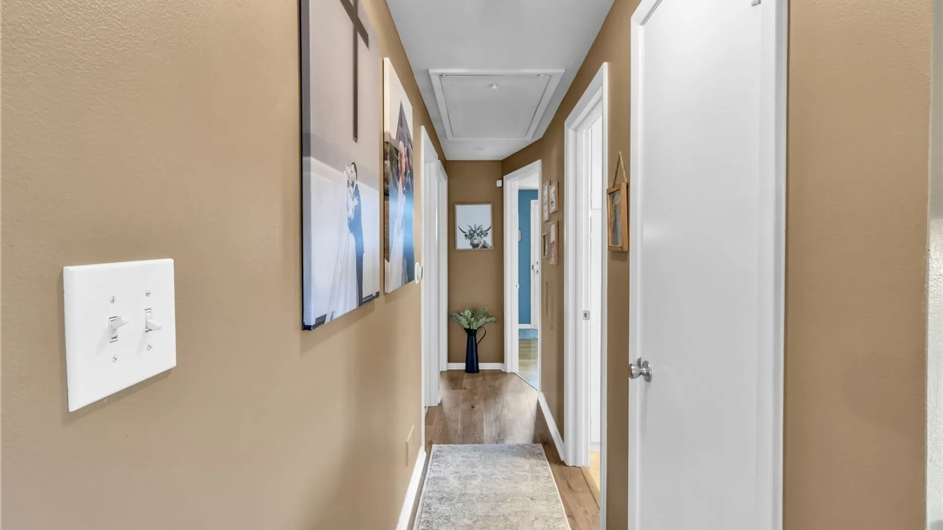 Property at 19 Algiers Lane, Cheektowaga, NY 14225 17