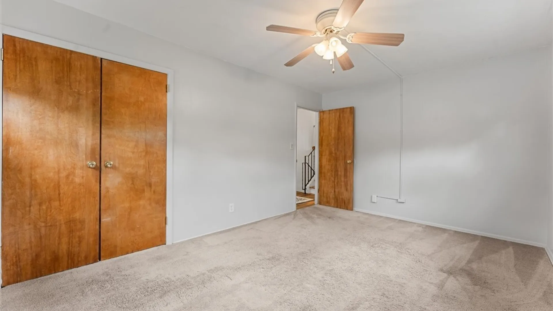 Property at 9 Foxberry Lane, Clay, NY 13090 22