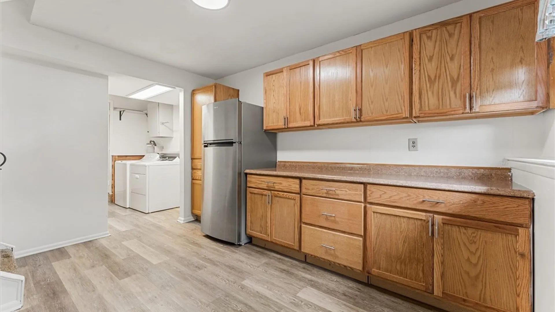 Property at 9 Foxberry Lane, Clay, NY 13090 28