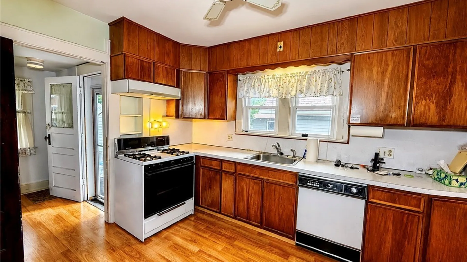 Property at 132 Winthrop Road, Syracuse, NY 13206 13