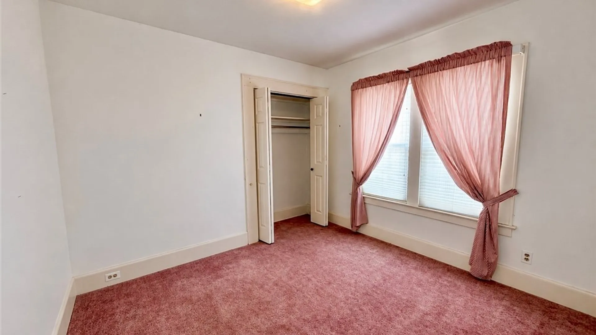 Property at 132 Winthrop Road, Syracuse, NY 13206 18