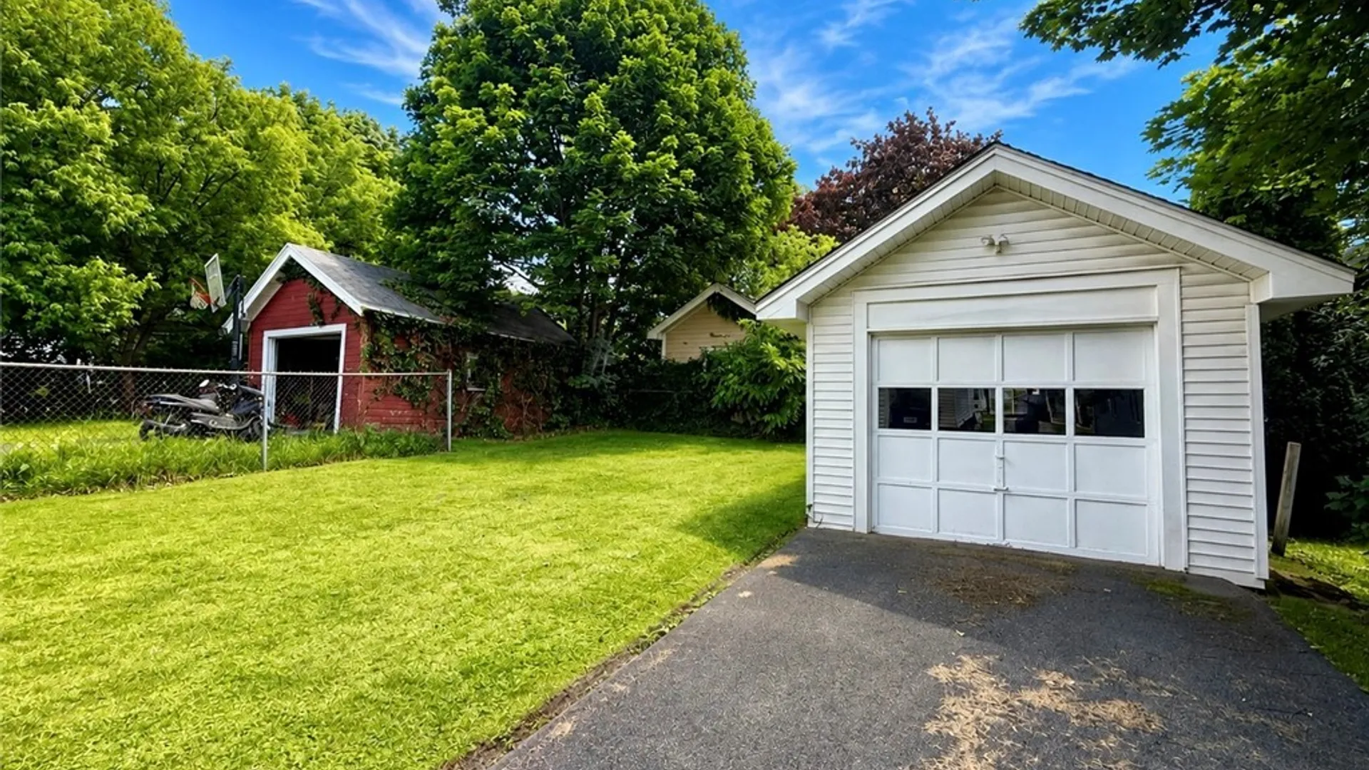 Property at 132 Winthrop Road, Syracuse, NY 13206 24