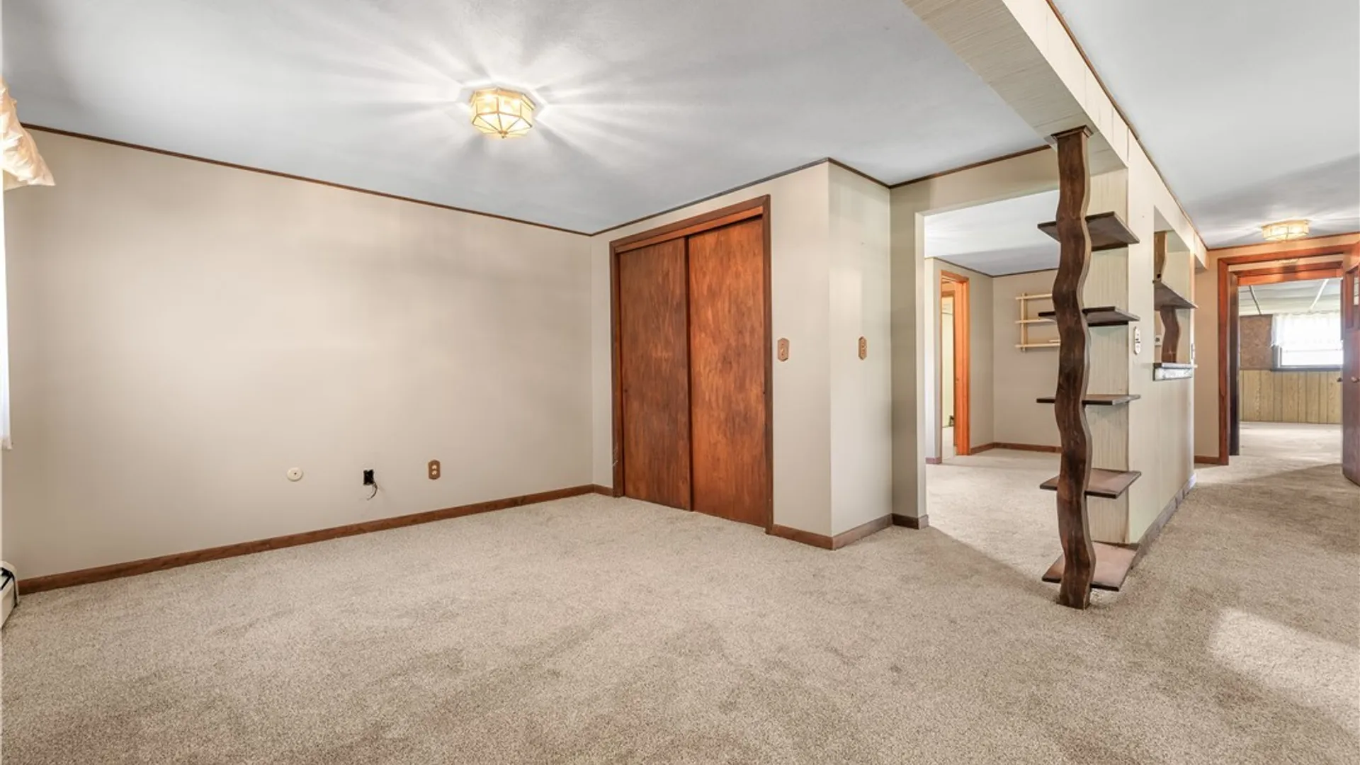 Property at 464 Oakdale Avenue, Utica, NY 13502 20