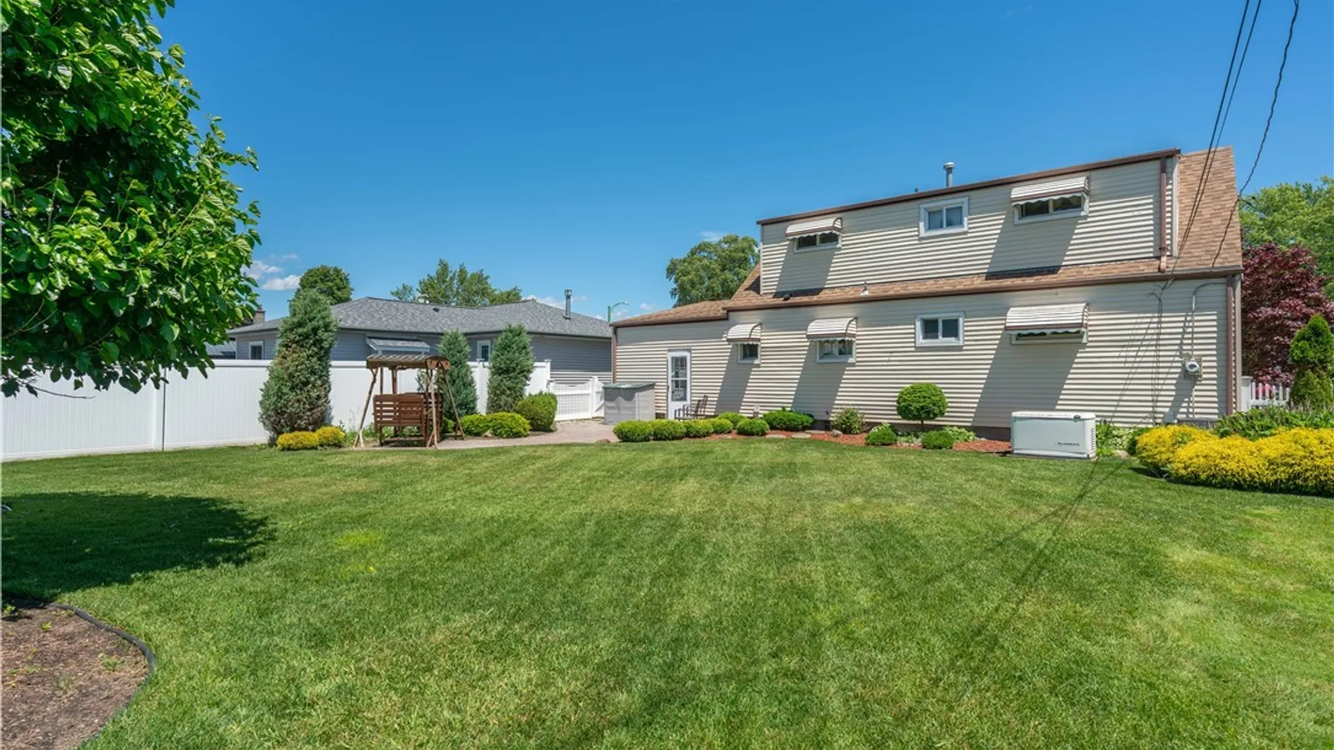 Property at 34 Louise Drive, Cheektowaga, NY 14227 41