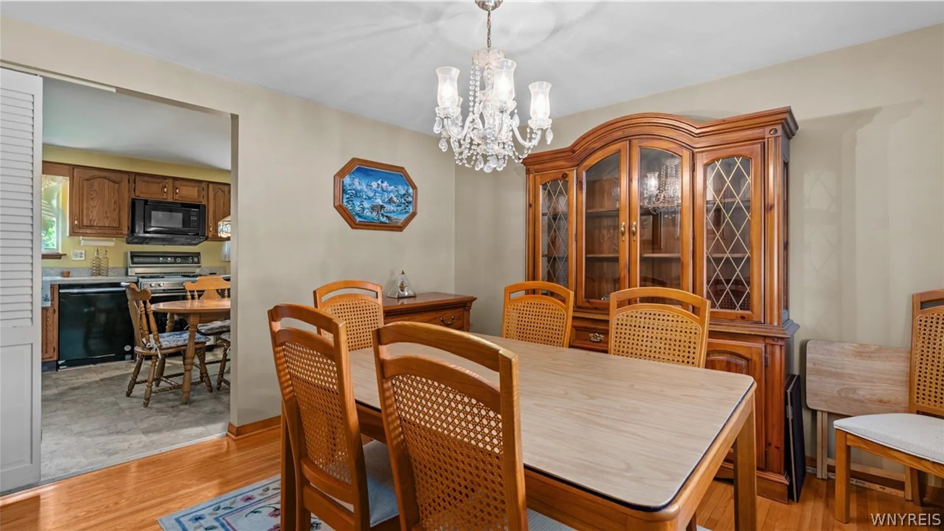 Property at 34 Louise Drive, Cheektowaga, NY 14227 9