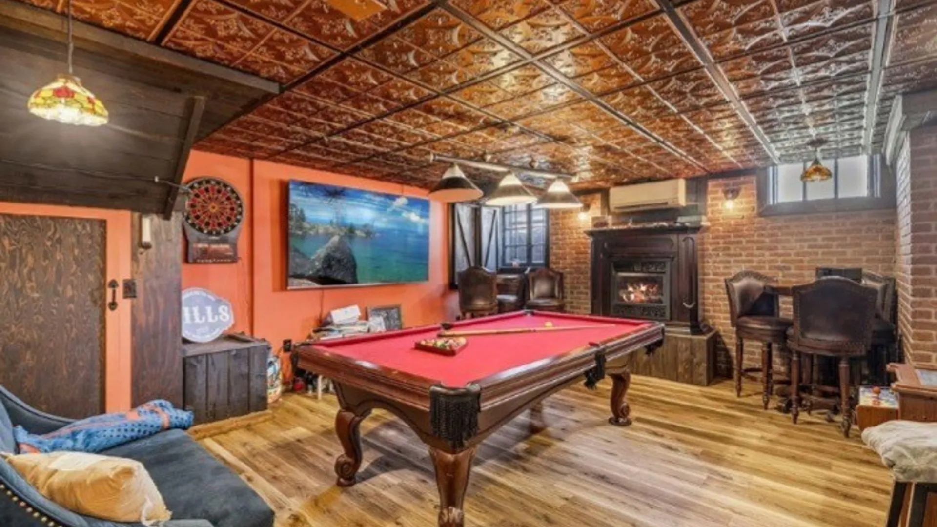 Property at 1 Hillcrest Street, Niagara Falls, NY 14303 14
