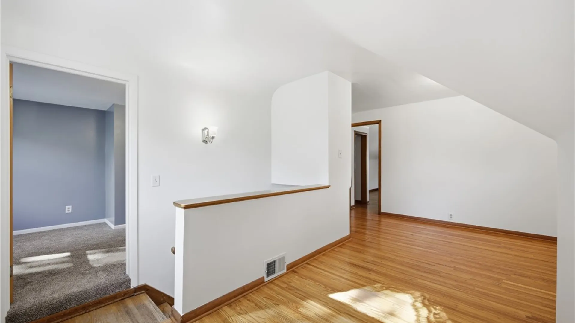 Property at 3385 Dickens Road, Hamburg, NY 14219 24