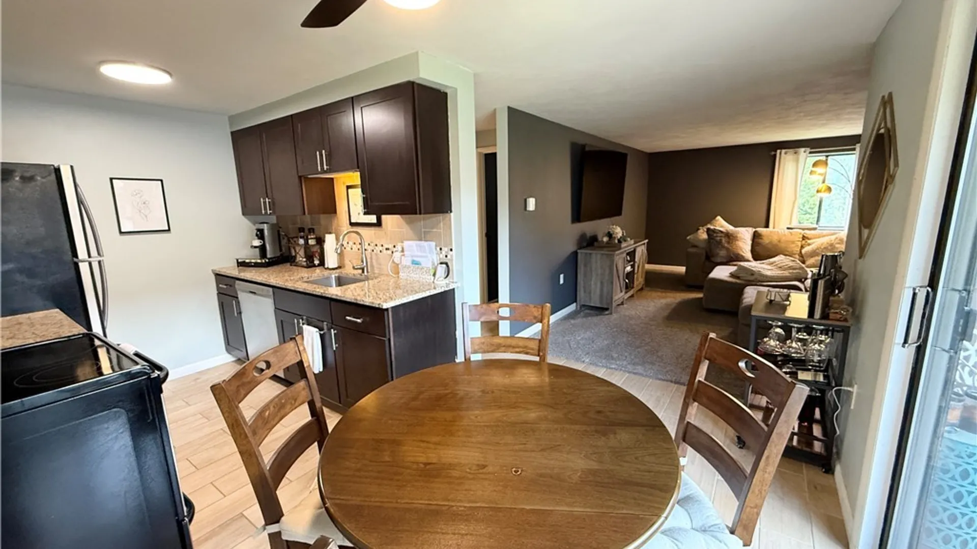 Property at 260 Watertree Drive, DeWitt, NY 13057 15