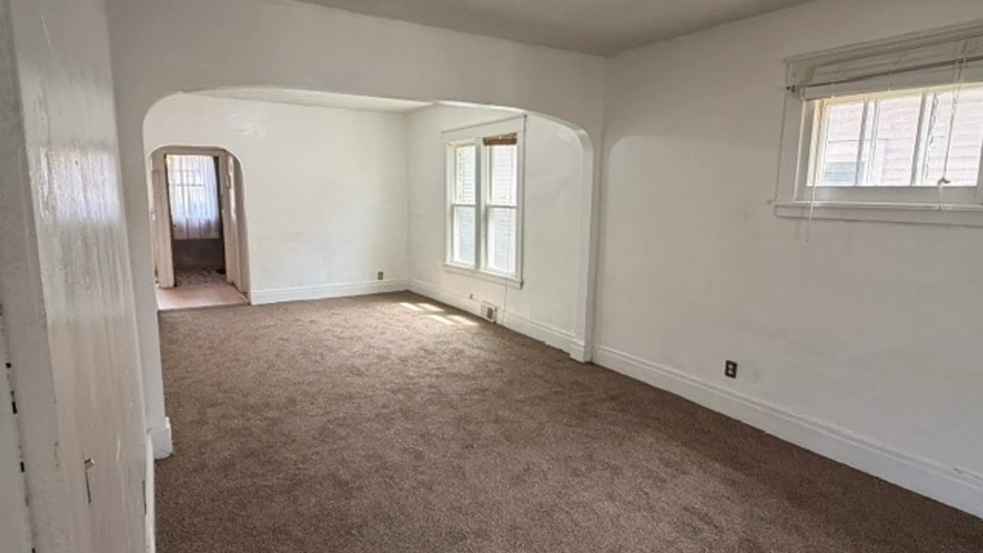 Property at 229 Hagen Street, Buffalo, NY 14215 12
