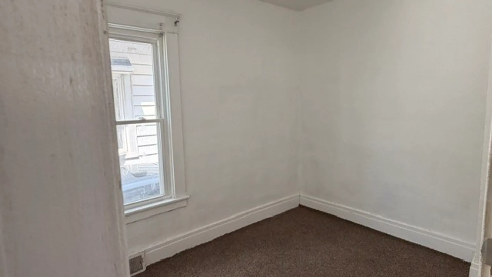Property at 229 Hagen Street, Buffalo, NY 14215 9