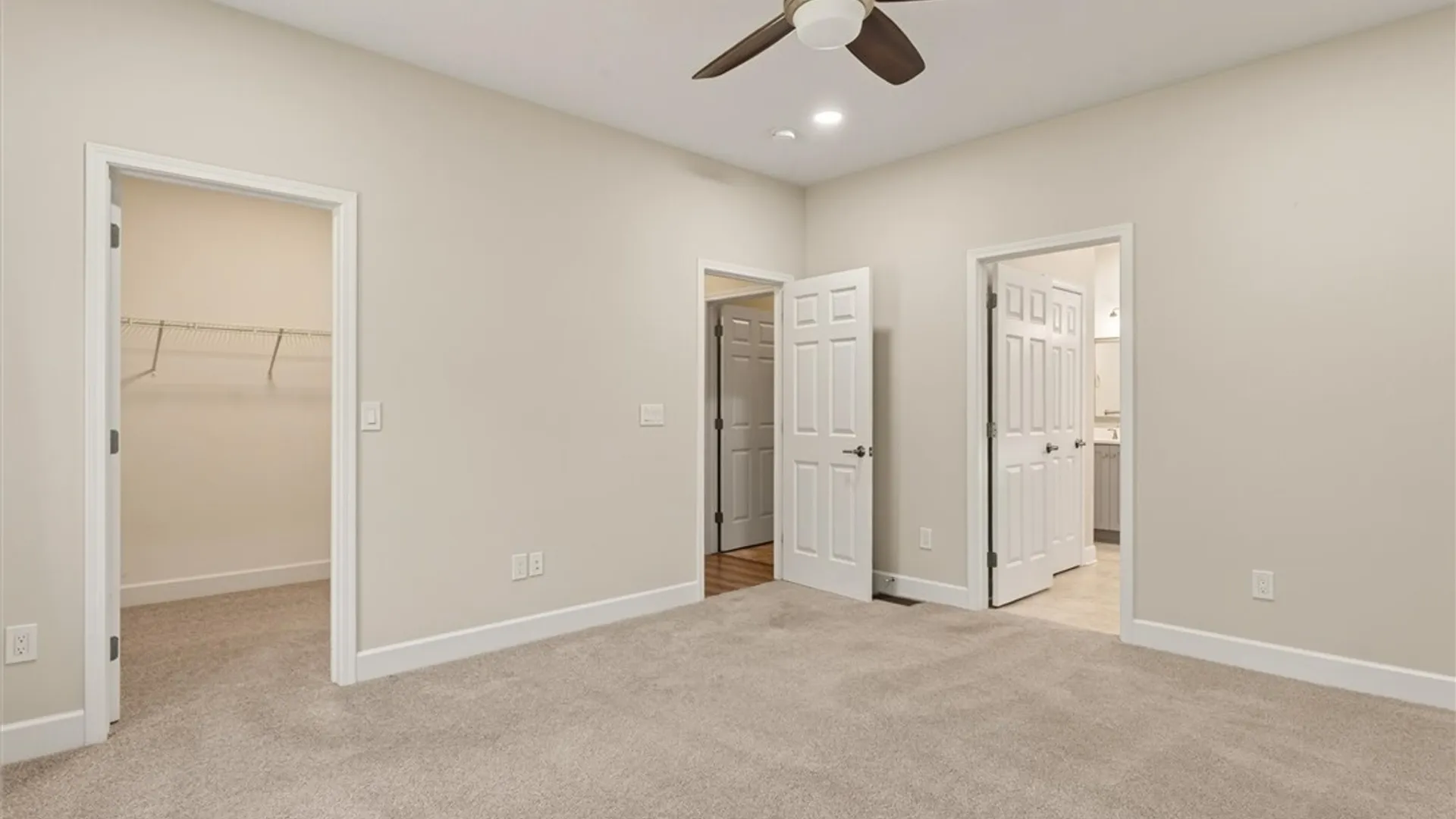 Property at 57 Thompson Ln, Canandaigua City, NY 14424 19