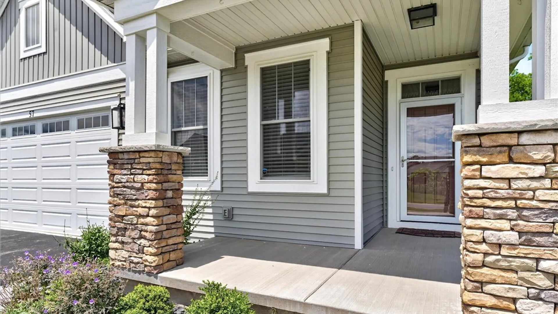 Property at 57 Thompson Ln, Canandaigua City, NY 14424 4