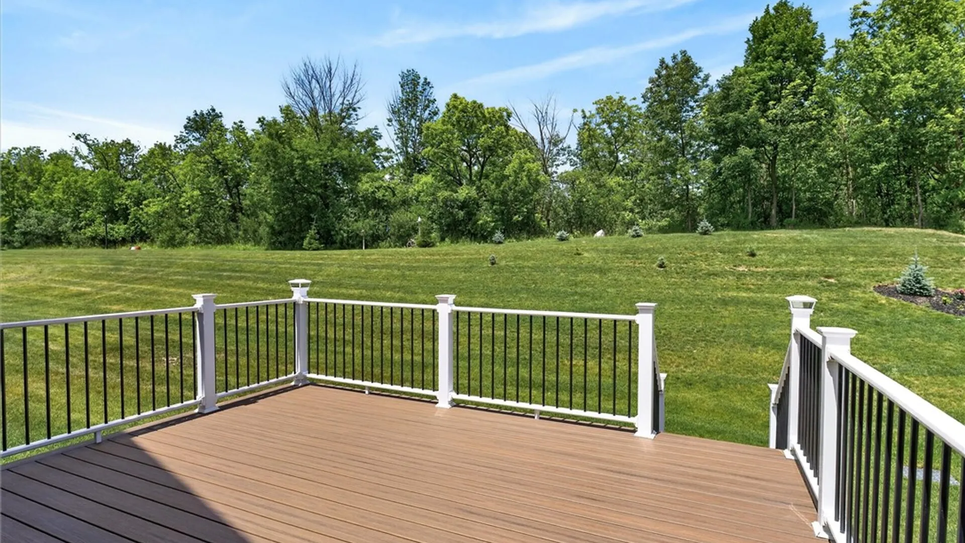 Property at 57 Thompson Ln, Canandaigua City, NY 14424 7