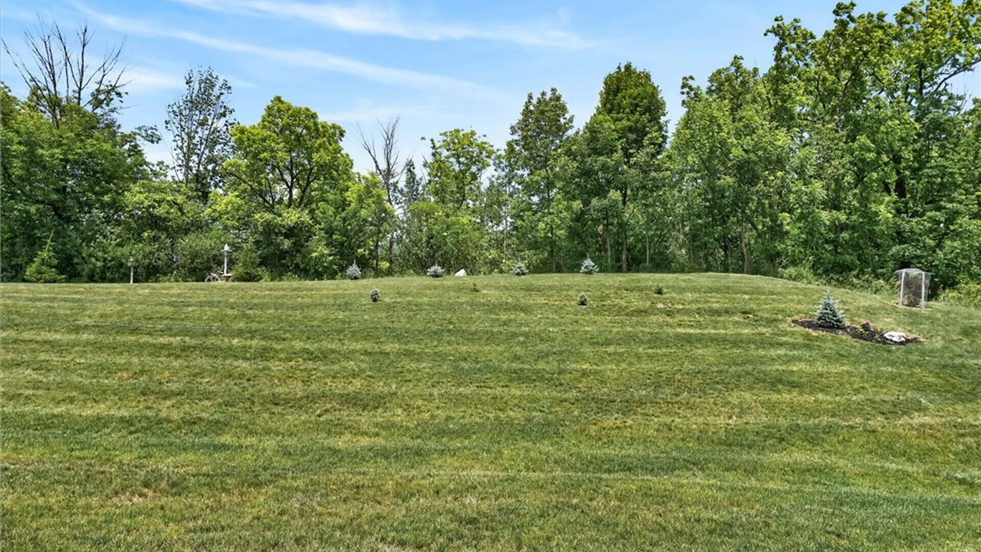 Property at 57 Thompson Ln, Canandaigua City, NY 14424 8