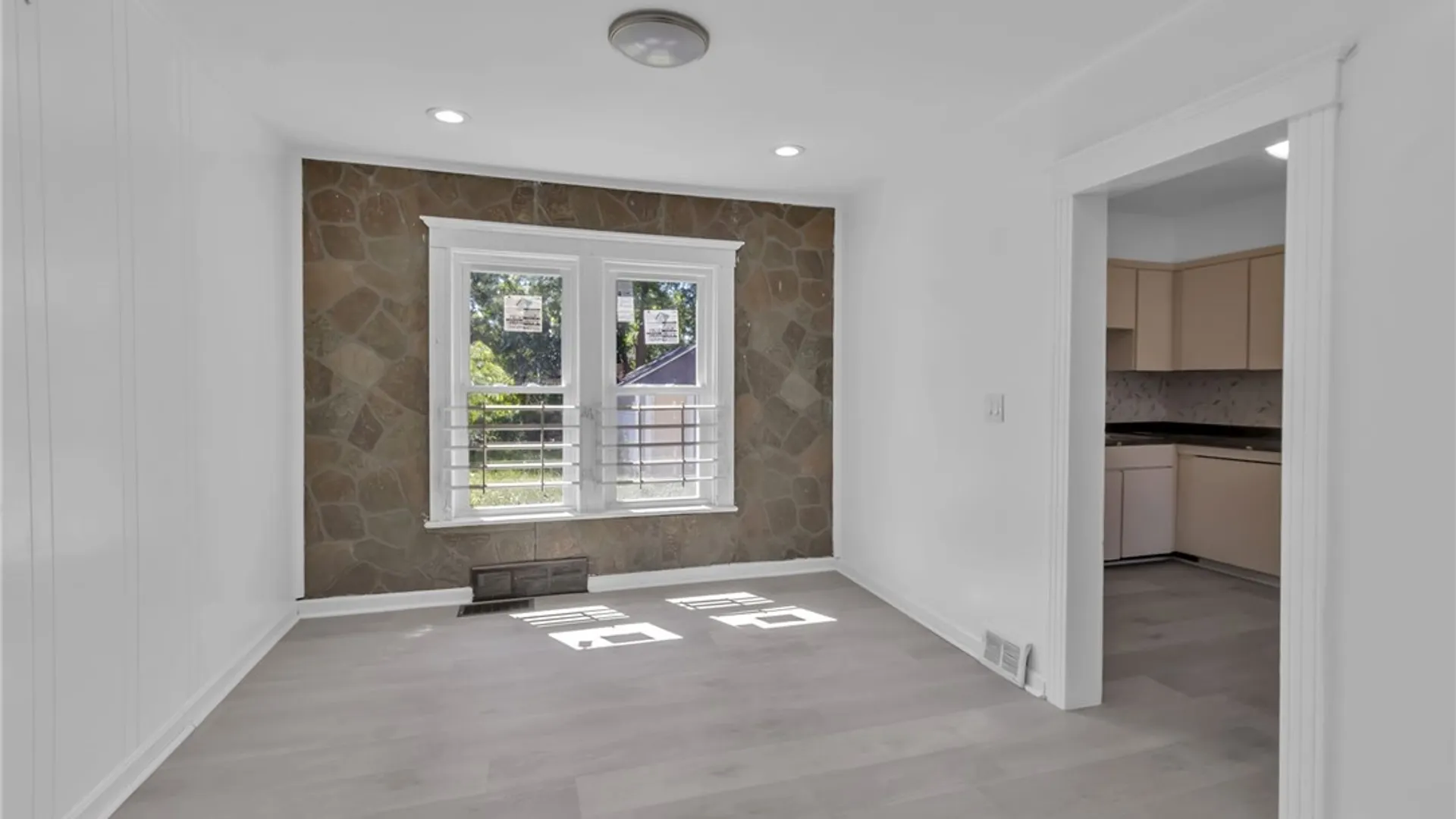 Property at 204 Floss Avenue, Buffalo, NY 14215 10