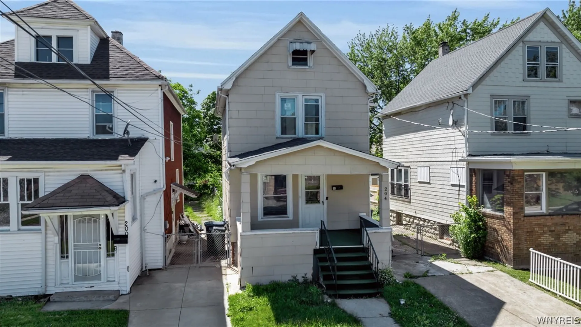 Property at 204 Floss Avenue, Buffalo, NY 14215 3