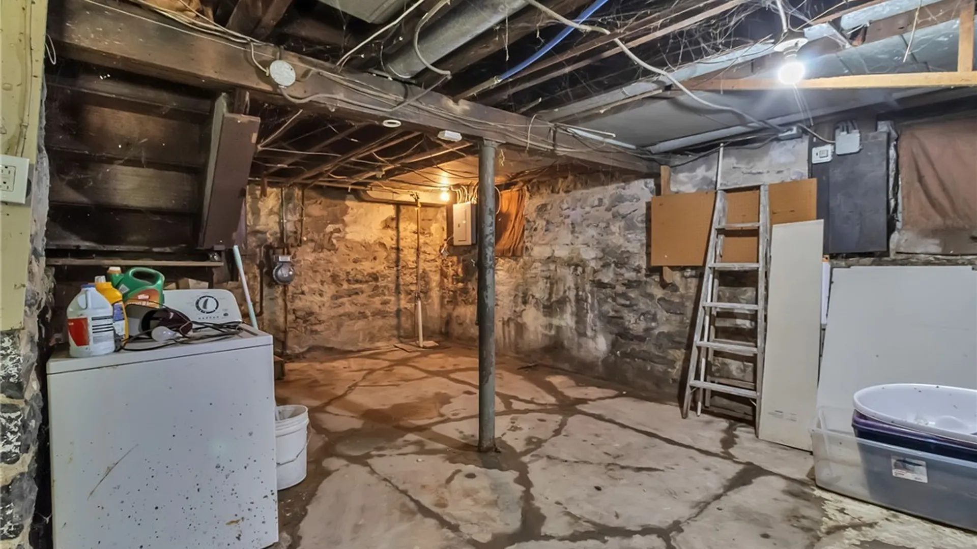 Property at 204 Floss Avenue, Buffalo, NY 14215 32
