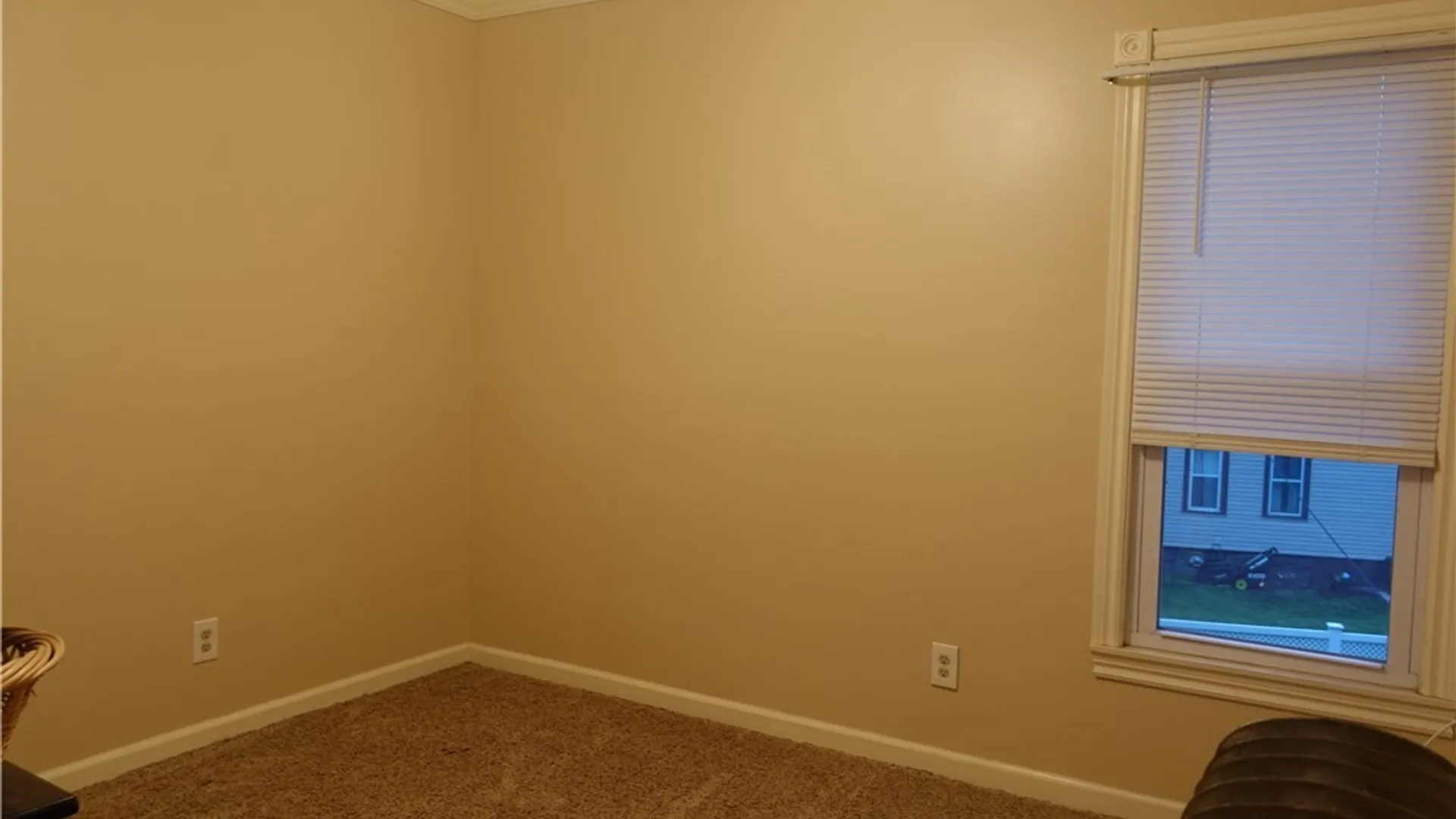 Property at 12 Seneca Pksd, Buffalo, NY 14210 14