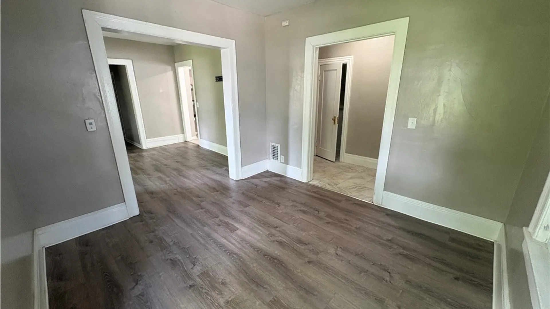Property at 15 Home Place, Rochester, NY 14611 10