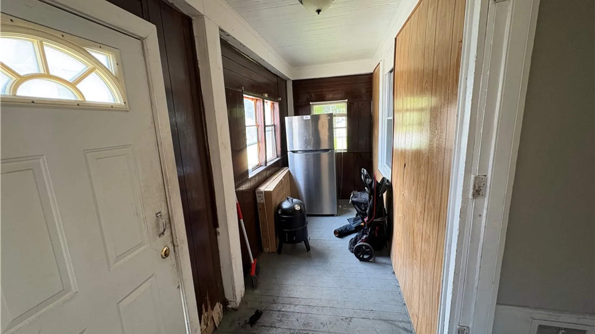 Property at 15 Home Place, Rochester, NY 14611 13