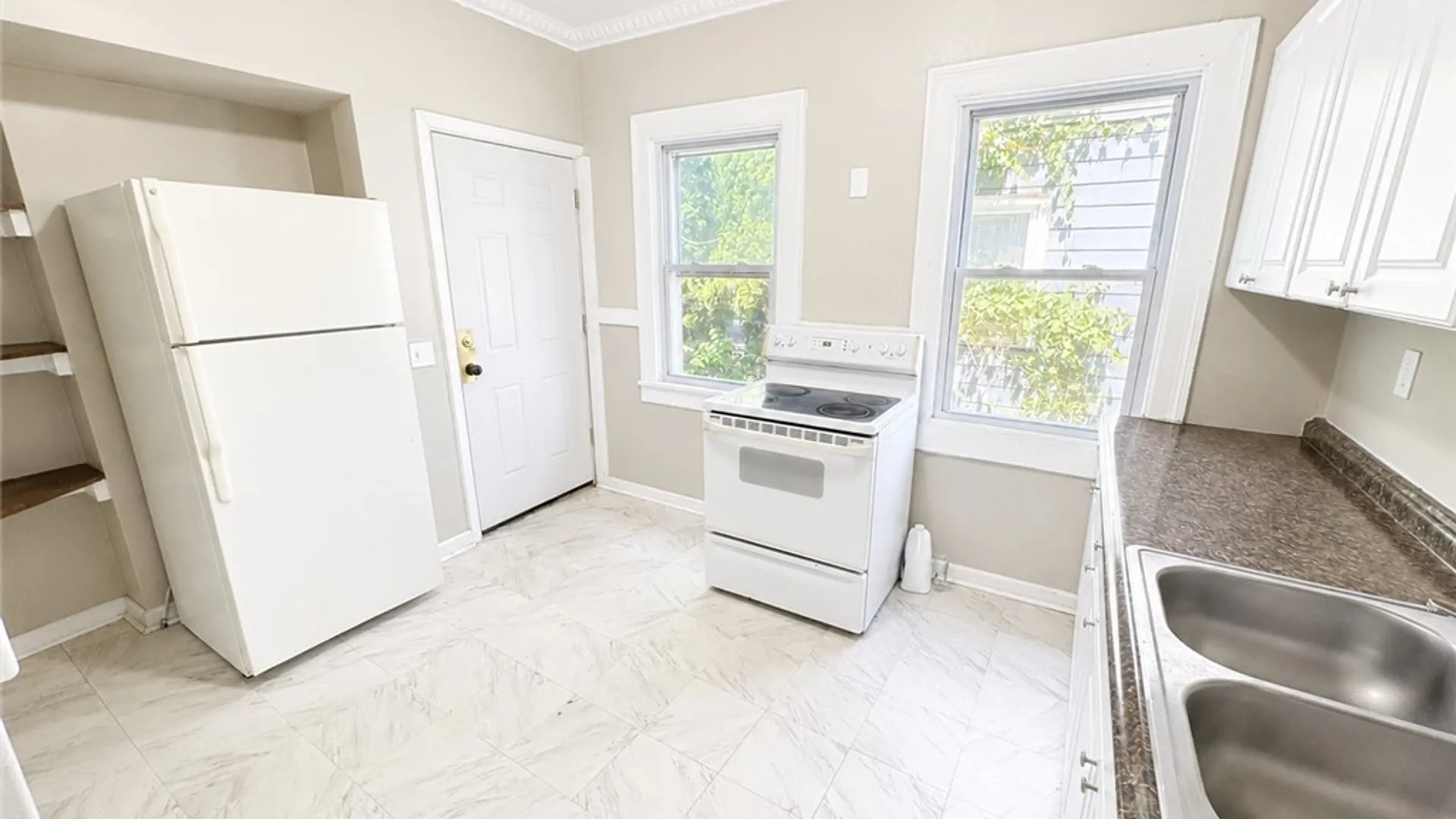 Property at 15 Home Place, Rochester, NY 14611 5