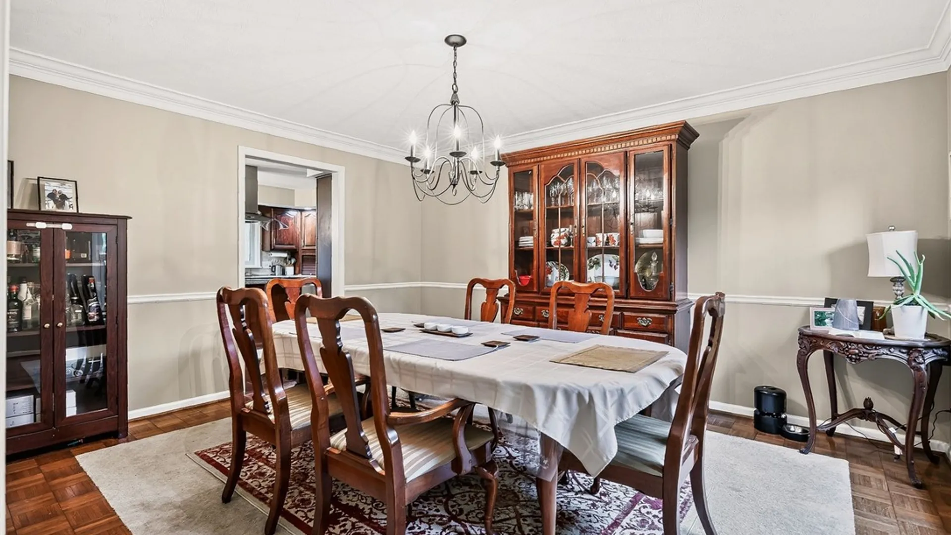 Property at 4 Park View Drive, Pittsford, NY 14534 7