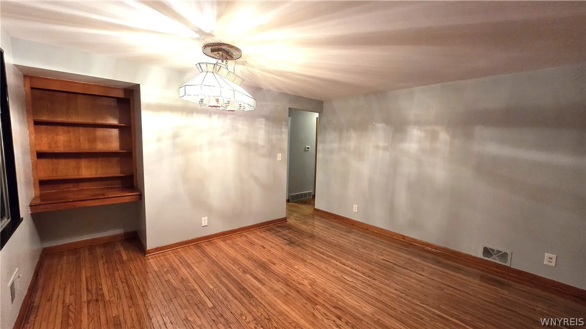 Property at 841 George Urban Boulevard, Cheektowaga, NY 14225 8