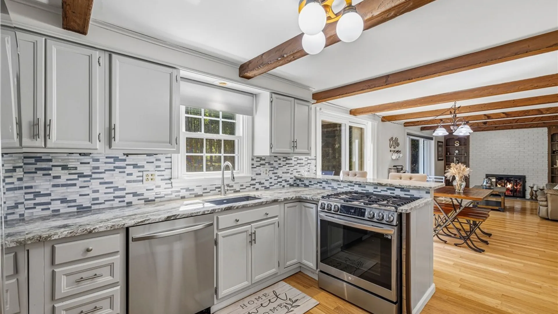 Property at 97 Tanglewood Drive, Orchard Park, NY 14127 10