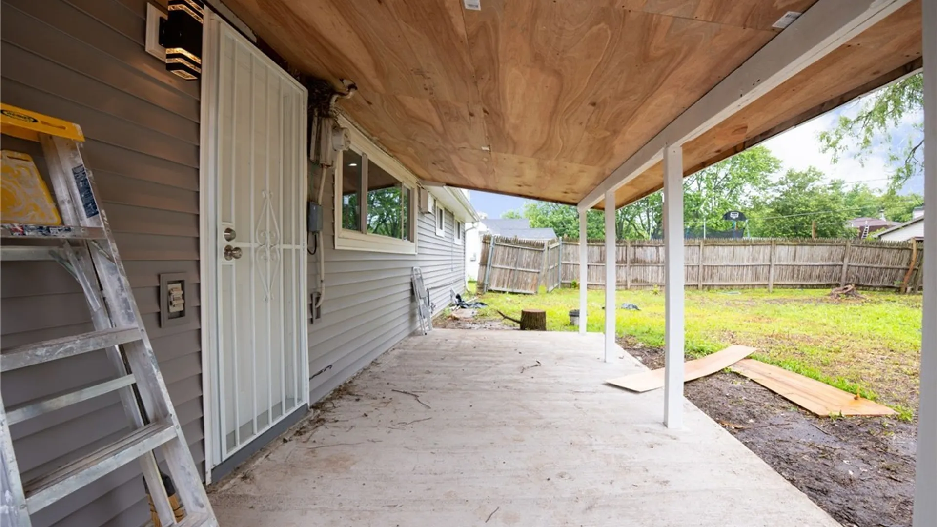 Property at 1889 Broadway, Grand Island, NY 14072 10