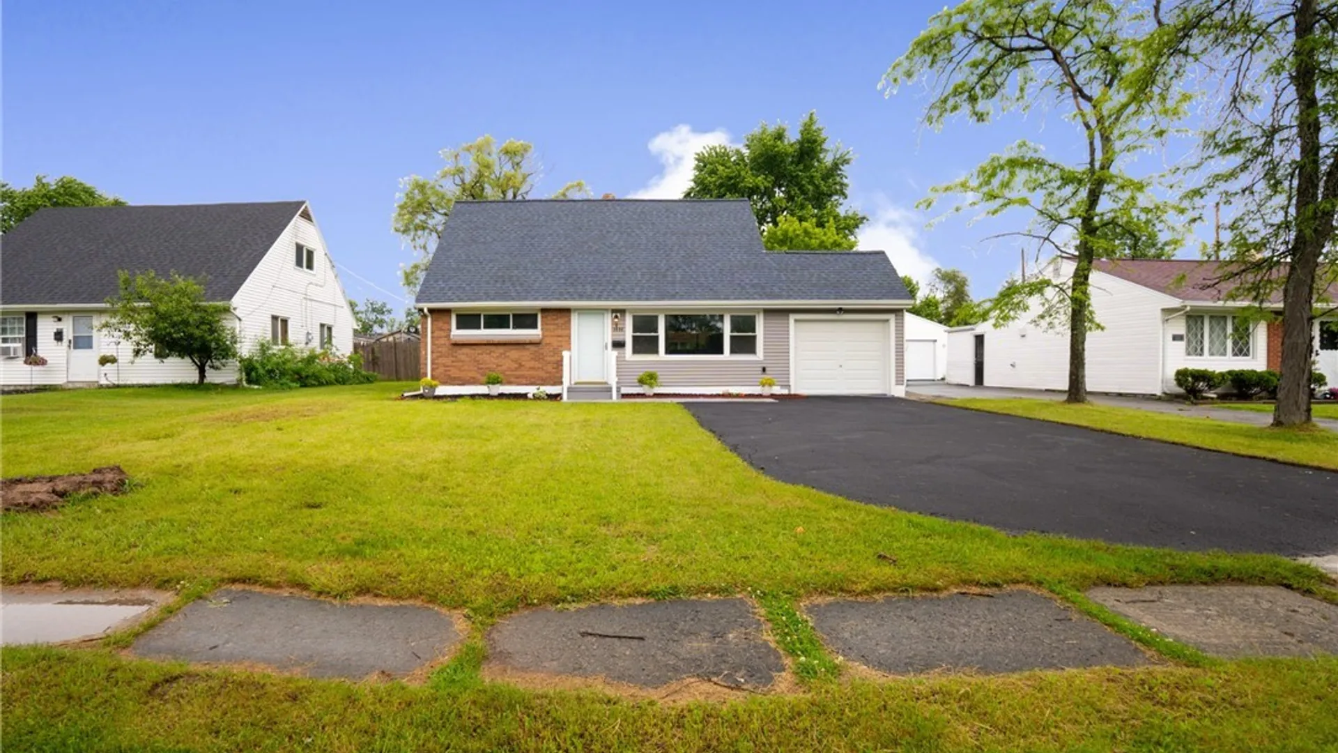 Property at 1889 Broadway, Grand Island, NY 14072 2