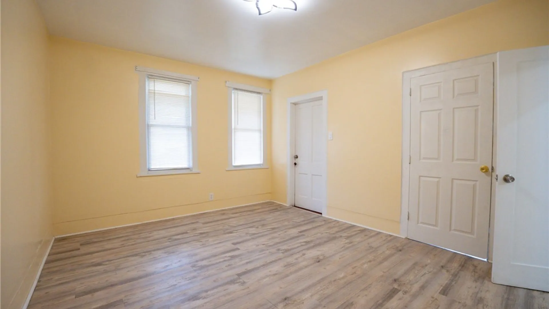 Property at 98 Hedley Street, Cheektowaga, NY 14206 16
