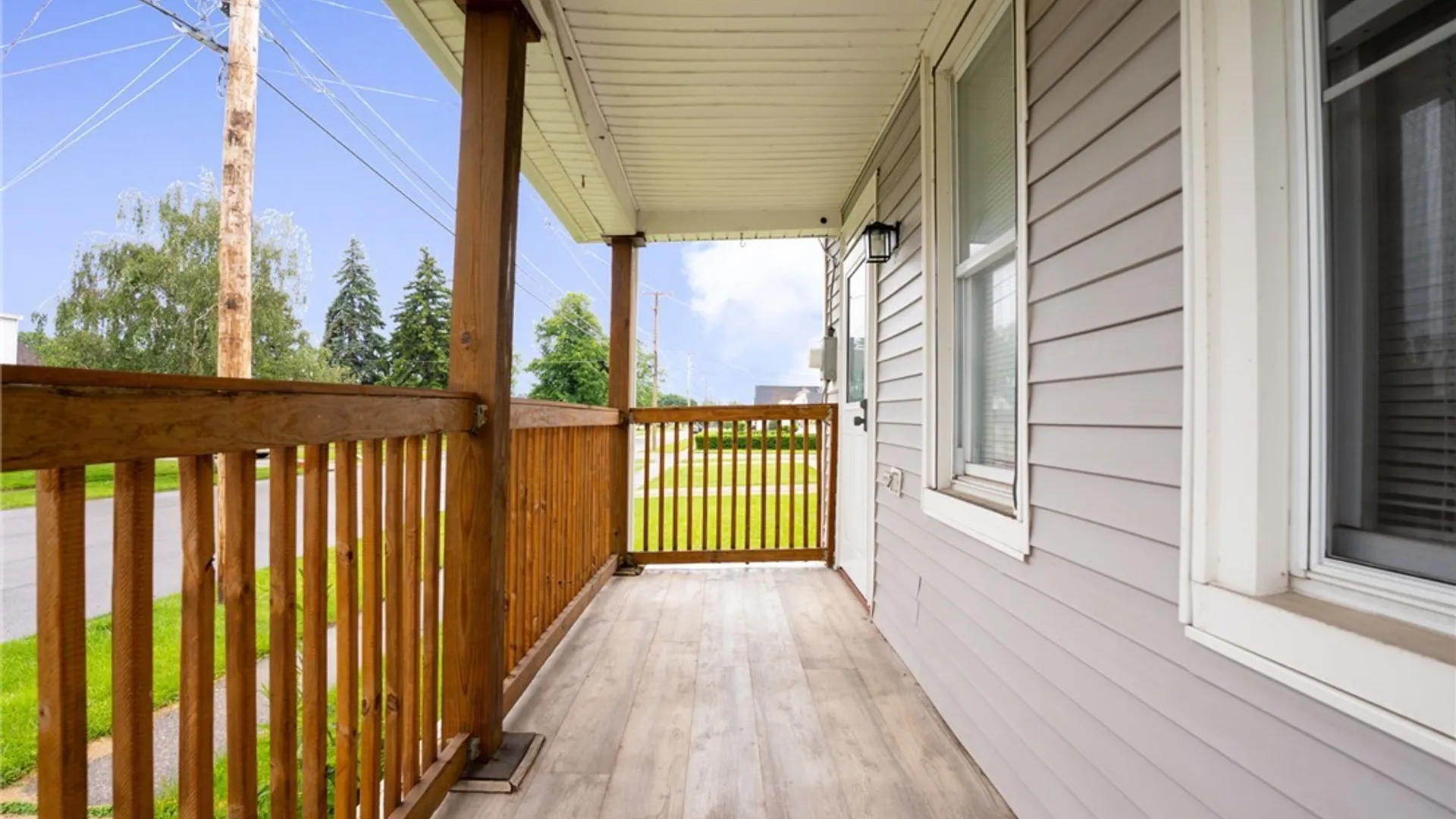 Property at 98 Hedley Street, Cheektowaga, NY 14206 4