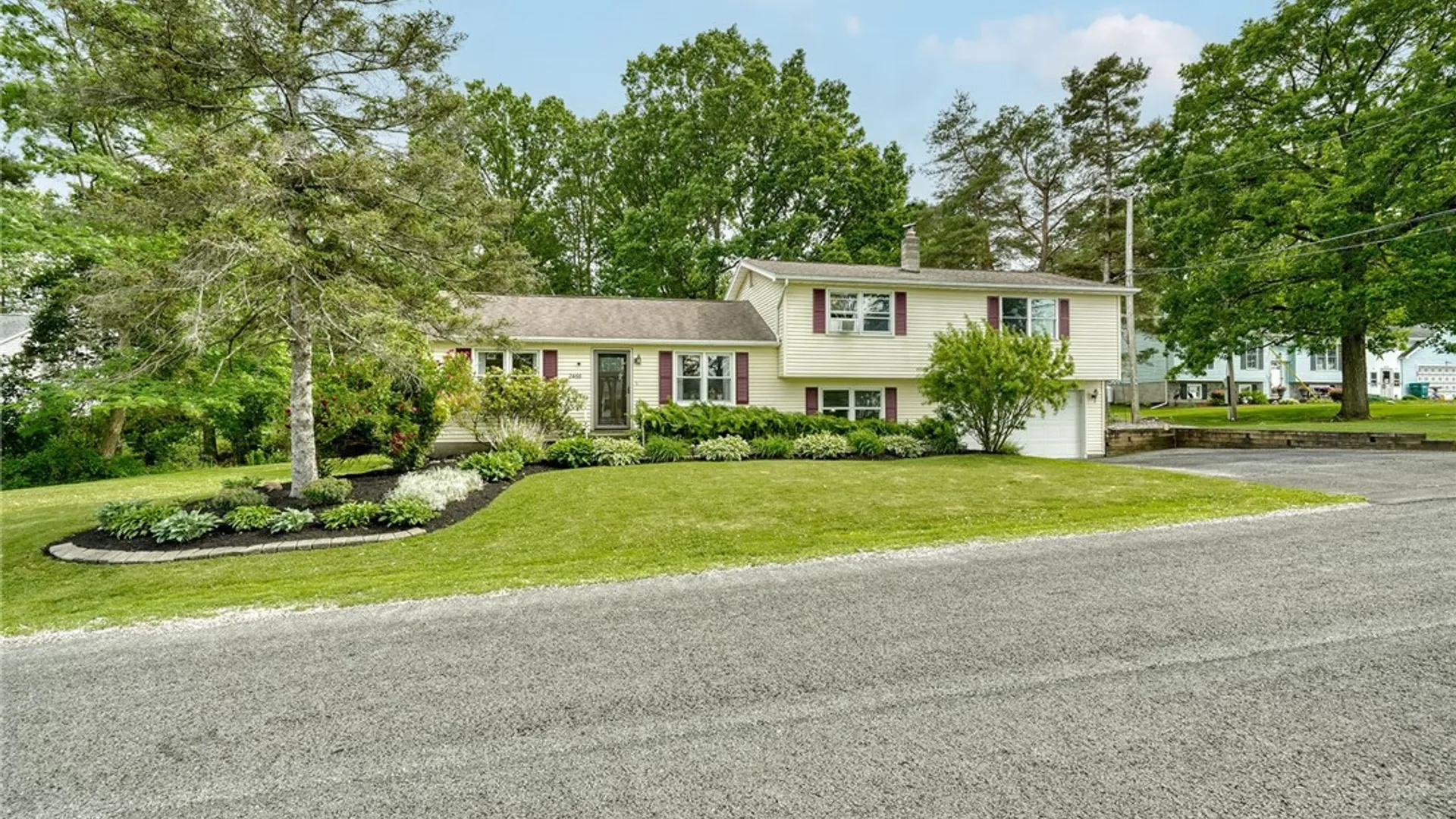 Property at 2466 Skelly Road, Caledonia, NY 14423 2